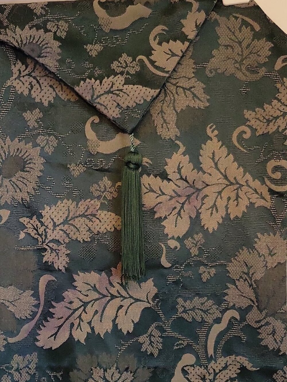 Wedgwood England 1759 Floral Damask  Lined Table Runner Green 86x16"